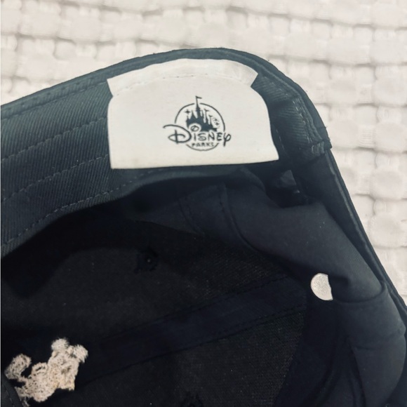 DISNEY PARKS Nike Dri-fit Hat with White Mickey Logo Embroidery - Picture 4 of 4